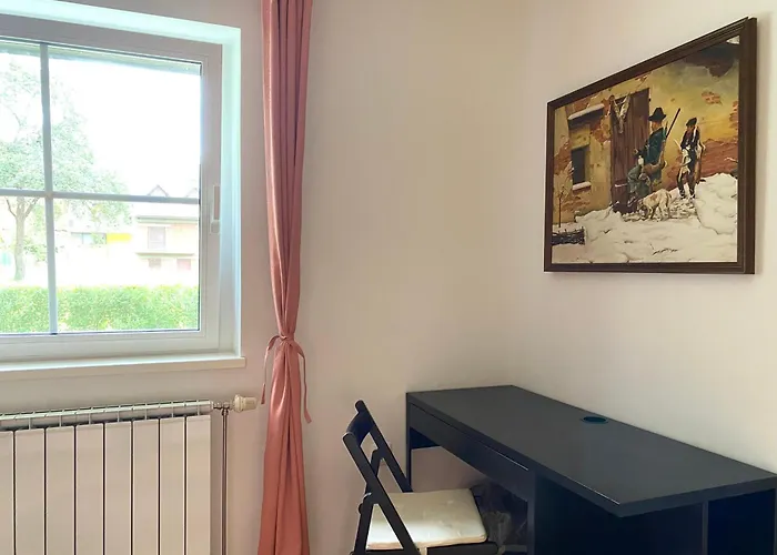 Alpha Center דירה בובק