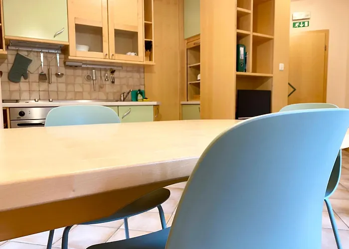 Alpha Center * בובק